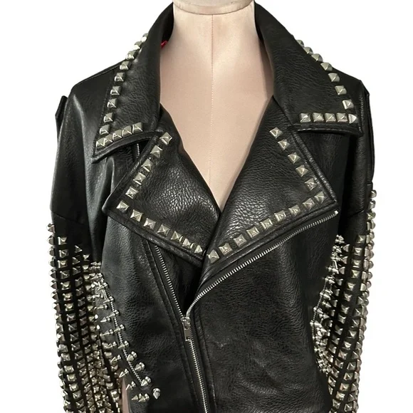 Azalea Wang Essential Moto black studded vegan leather jacket in 1X. NWOT. - Picture 3 of 16